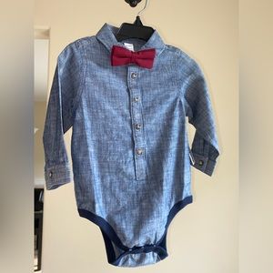 Old Navy boys Bow tie one piece dress shirt 18/24 mos NWT